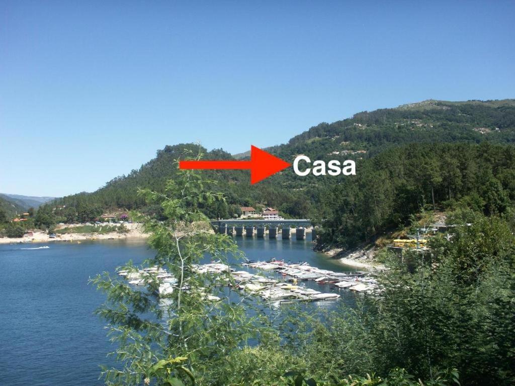 제어스 Casa De Casarelhos - Vistas Rio, Campo E Montanha - Lareira 아파트 외부 사진