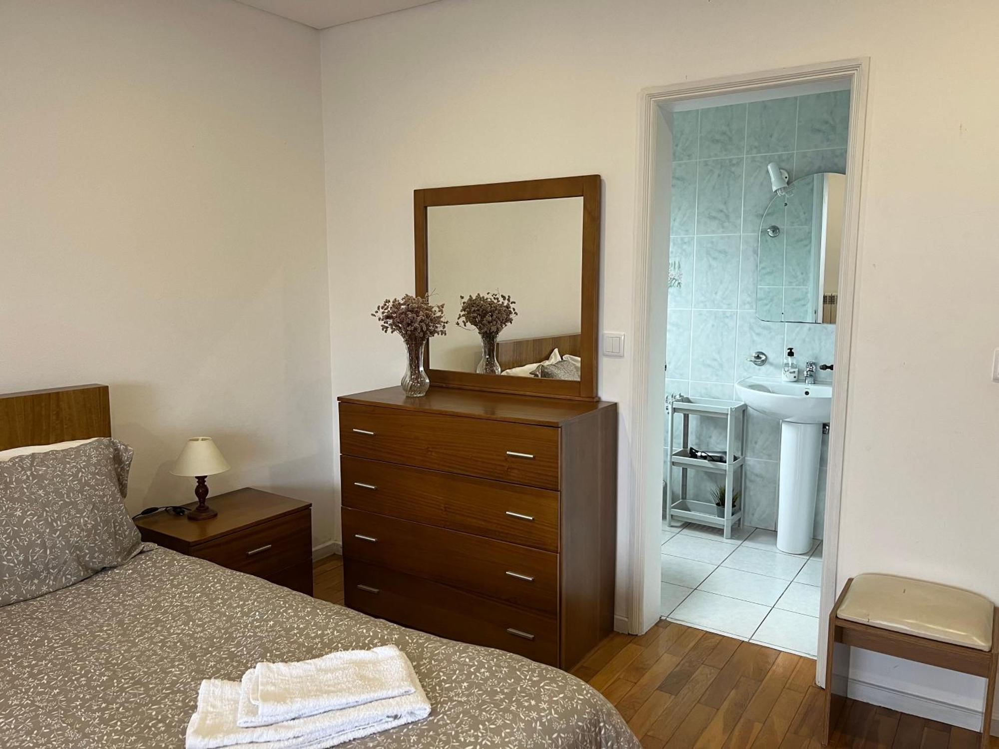제어스 Casa De Casarelhos - Vistas Rio, Campo E Montanha - Lareira 아파트 외부 사진