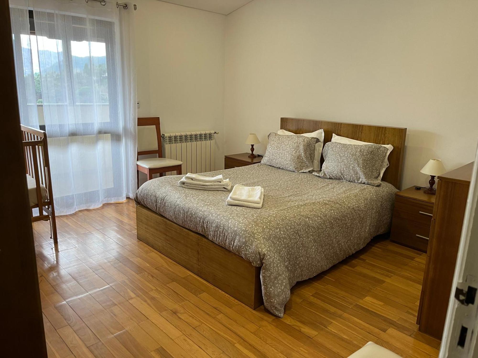 Casa De Casarelhos - Andar De Moradia - Vistas Rio E Montanha - Geres 제어스 외부 사진