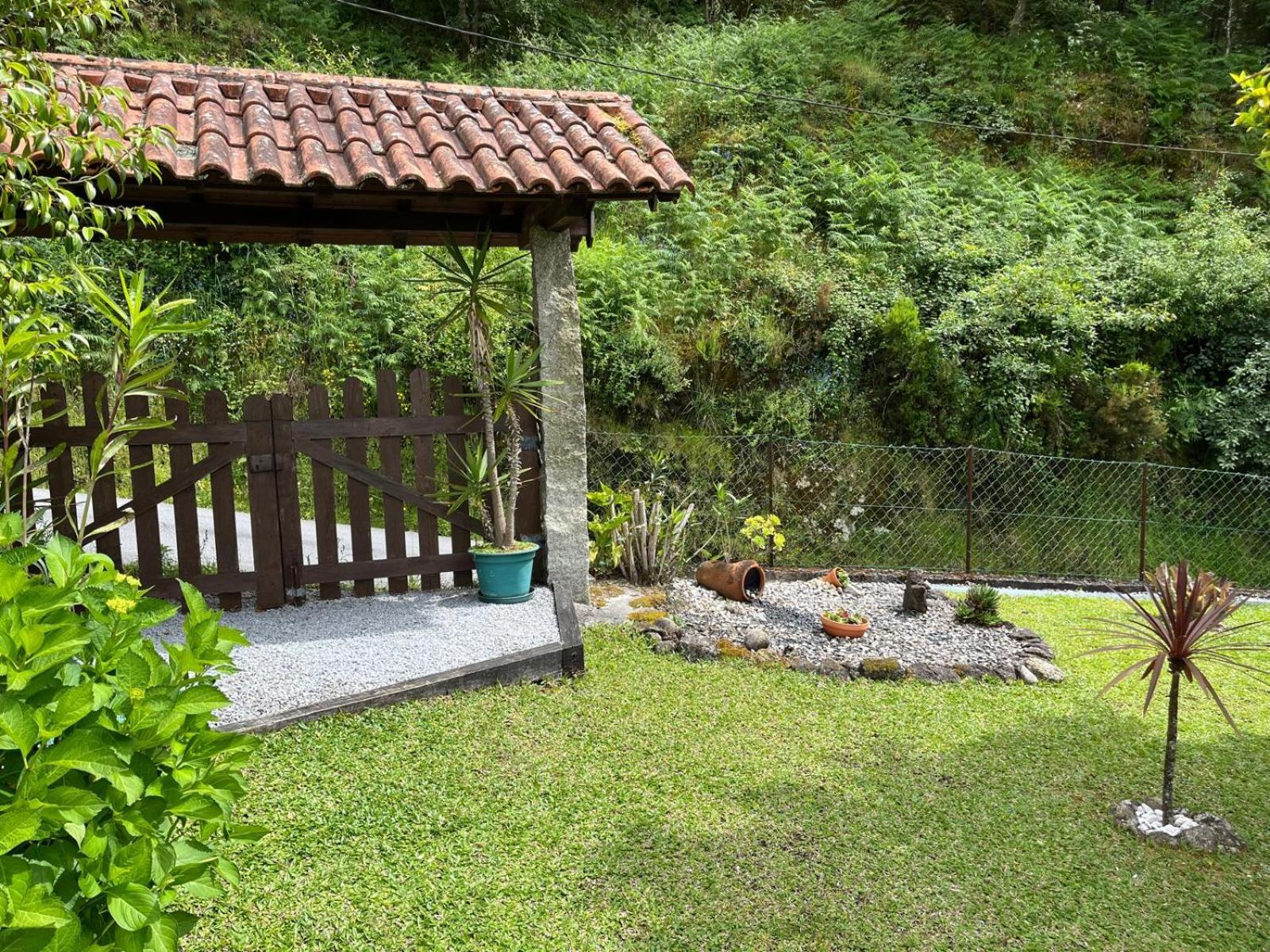 제어스 Casa De Casarelhos - Vistas Rio, Campo E Montanha - Lareira 아파트 외부 사진