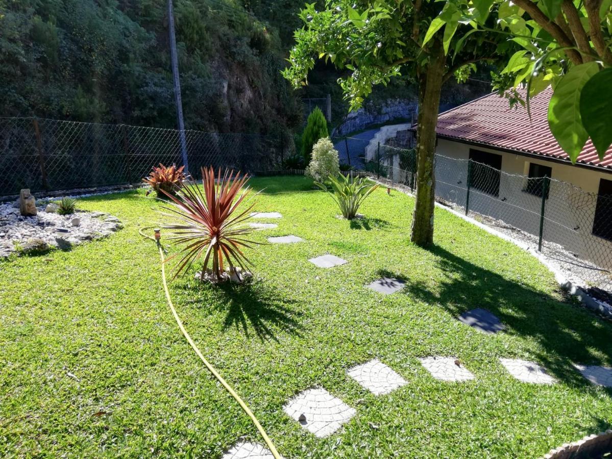 제어스 Casa De Casarelhos - Vistas Rio, Campo E Montanha - Lareira 아파트 외부 사진